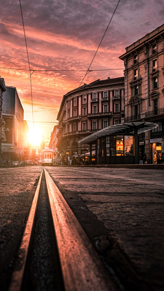 x653 XXL Leinwandbilder Wolke Sonnenaufgang Morgen Strassenbahn Gleis Tram Häuser Stadt Gebäude Fenster Licht Athmosphäre- MEGA XXXL 160X90 CM Leinwandbilder inkl. Holzrahmen
