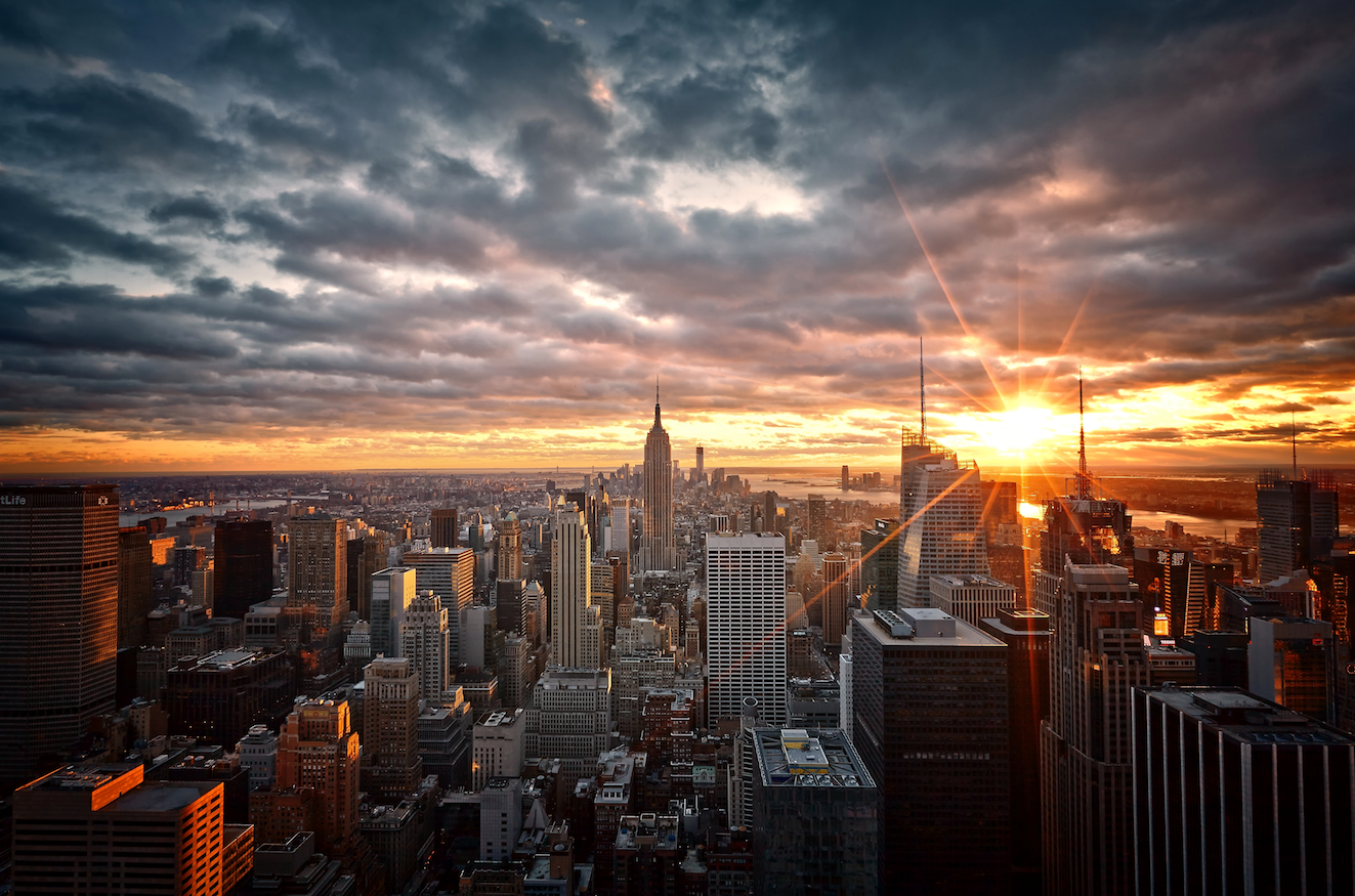 X167 - MEGA XXXL 160X90 CM Leinwandbilder inkl. Holzrahmen - Stadt im Sonnenuntergang Skyline Sonne Wolken Himmel