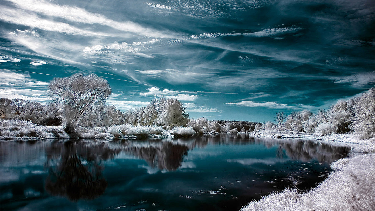 X220 - MEGA XXXL 160X90 CM Leinwandbilder inkl. Holzrahmen - Reflektion vom Horizont im See Winterbild