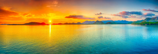 panorama11 - XXXL LEINWANDBILDER INKLUSIVE HOLZRAHMEN Sonnenuntergang Wasser Berge Natur Landschaft Himmel Abendstimmung Reisen Fotografie Schönheit