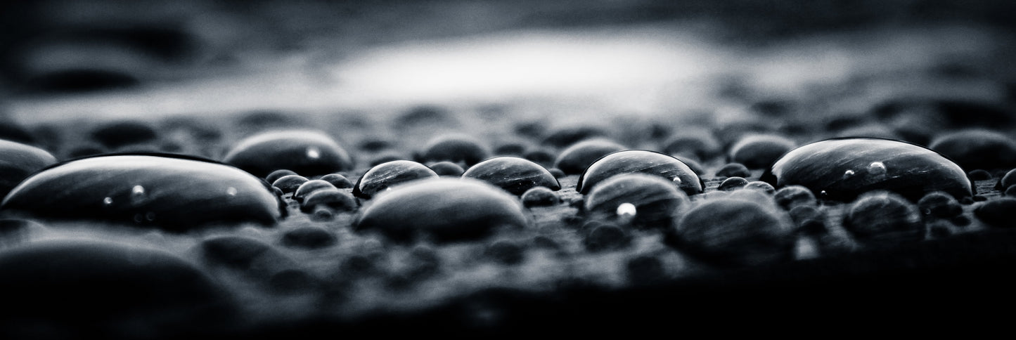 panorama9 - XXXL LEINWANDBILDER INKLUSIVE HOLZRAHMEN Wassertropfen Schwarz Weiß Fotografie Naturfotografie Makrofotografie Tropfen Kunst  Minimalismus  Wasser